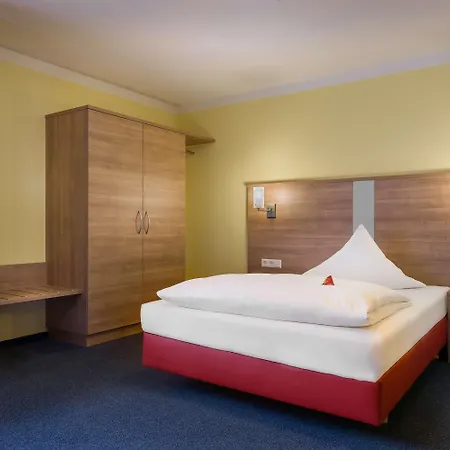 Acora Zentrum Living The - 3* Karlsruhe